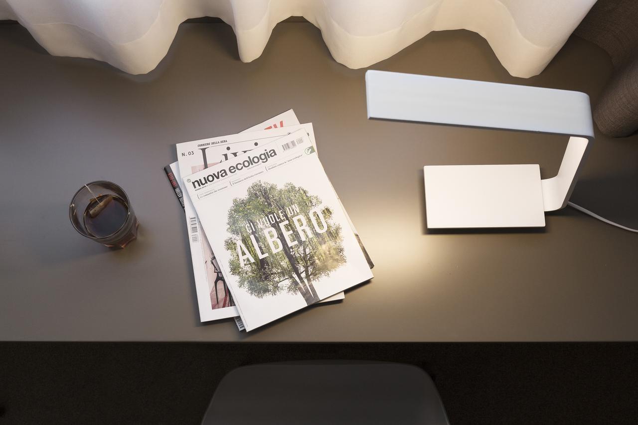 City Hotel & Suites Foligno Esterno foto
